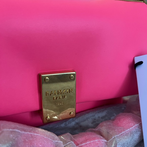 Brand new Balmain 1945 Soft Leather Clutch Bag - Picture 7 of 10